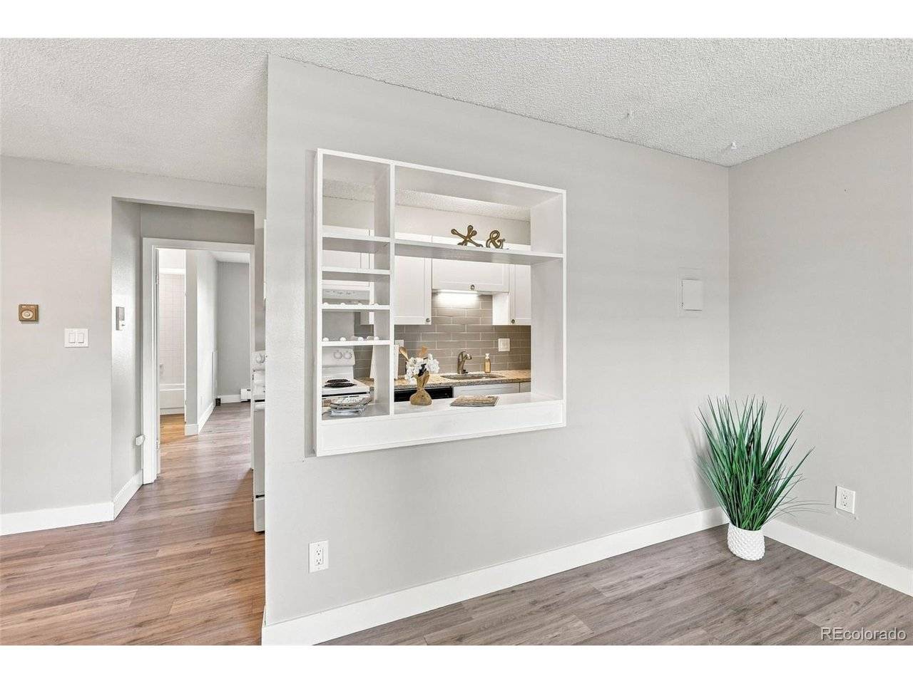 5995 E Iliff #A-318, Denver, CO 80222