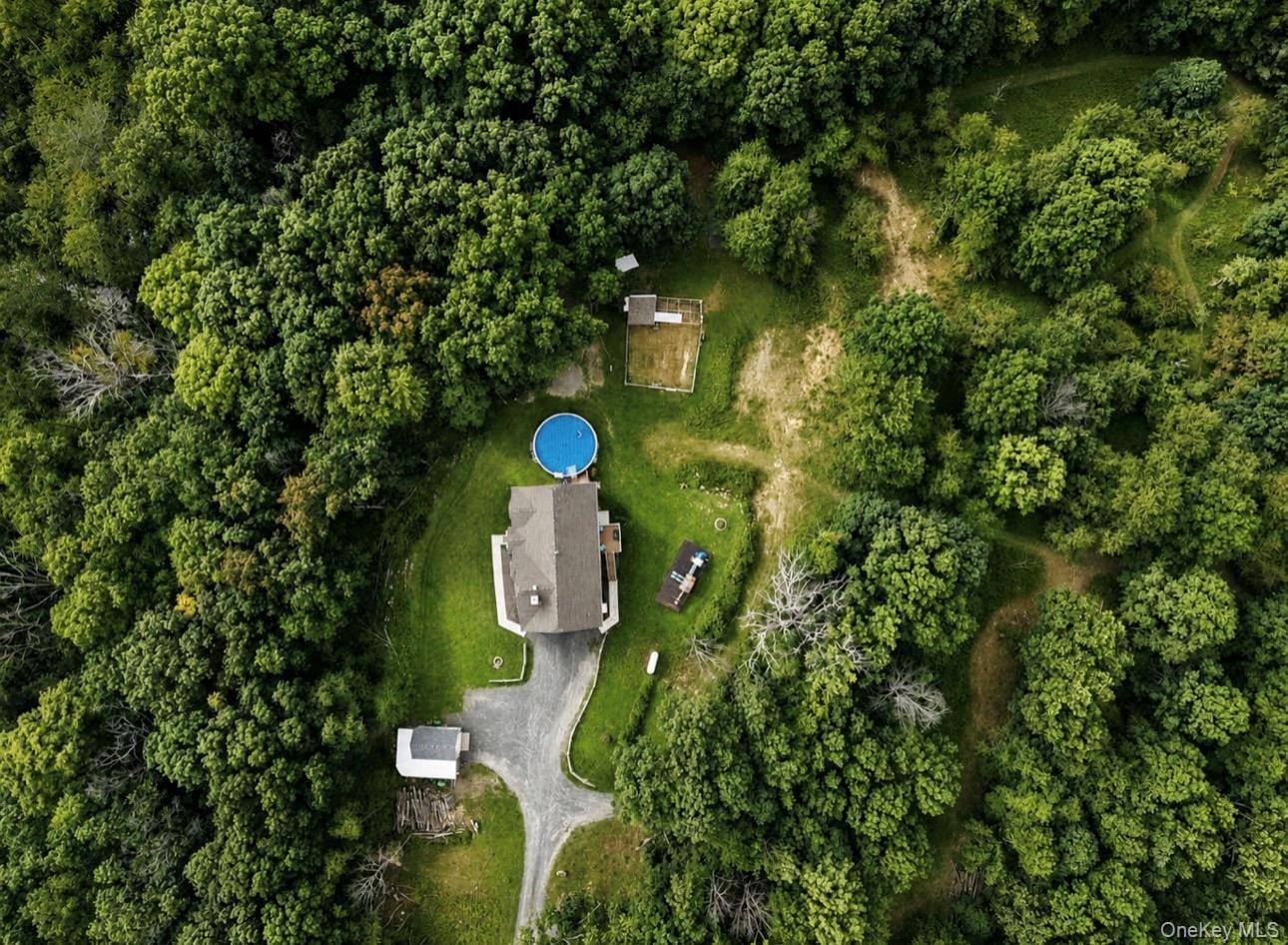 960 County Route 17, Montgomery, NY 12549