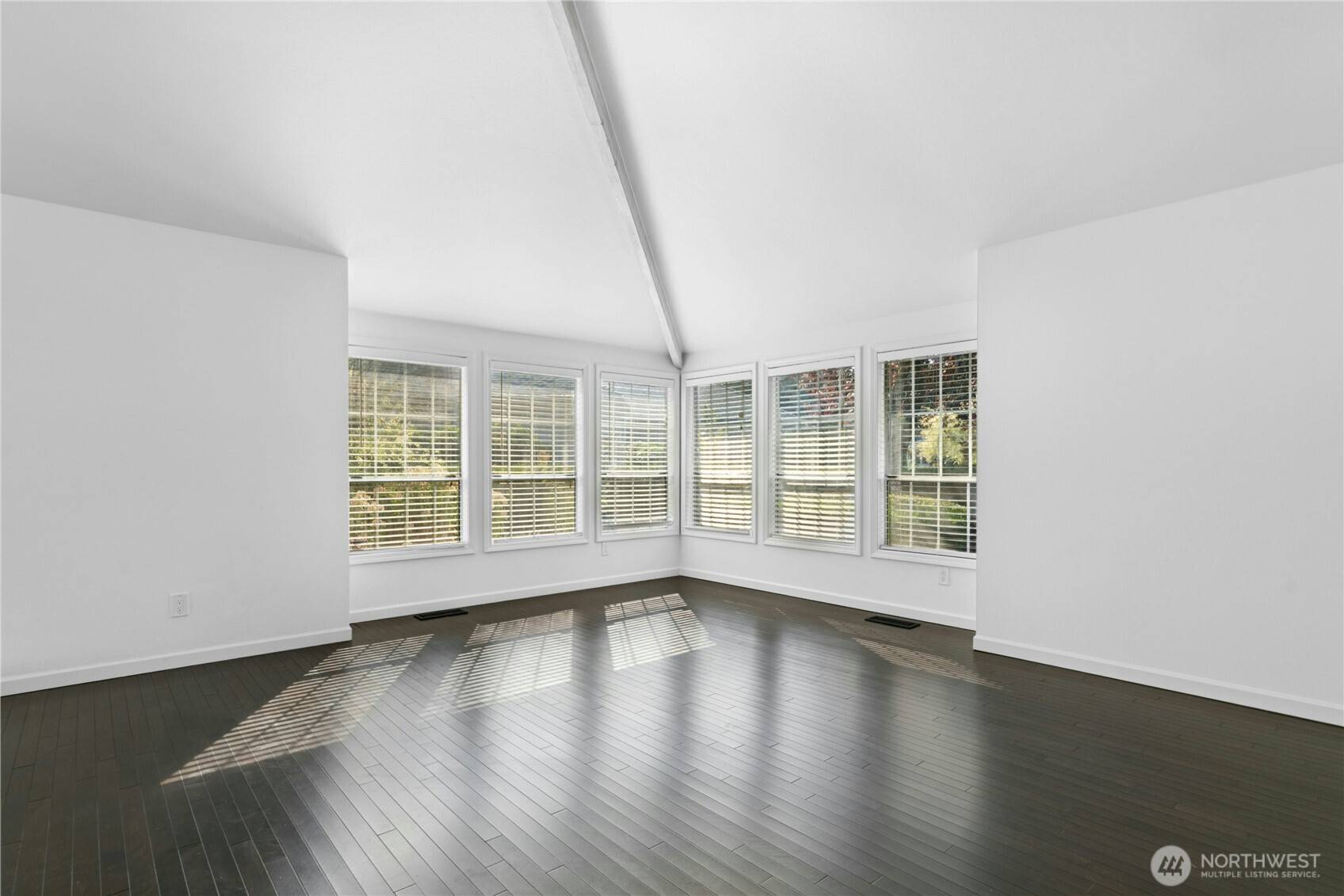 2836 213th AVE SE, Sammamish, WA 98075