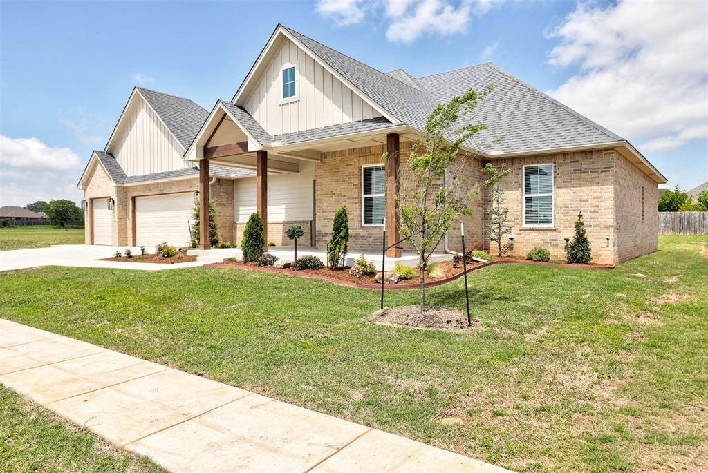 10913 NW 31st TER, Yukon, OK 73099