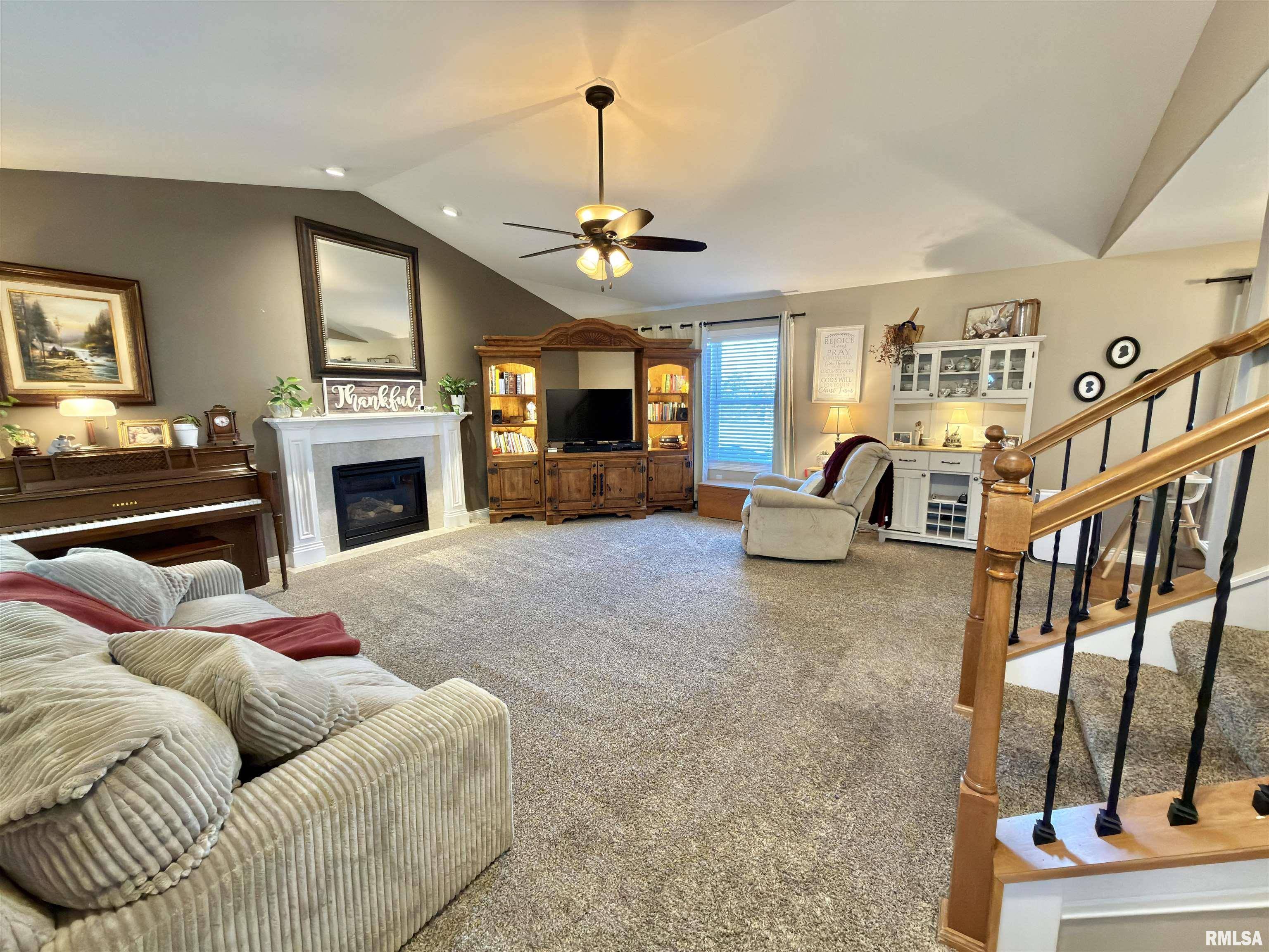 1400 JADENS WAY, Washington, IL 61571