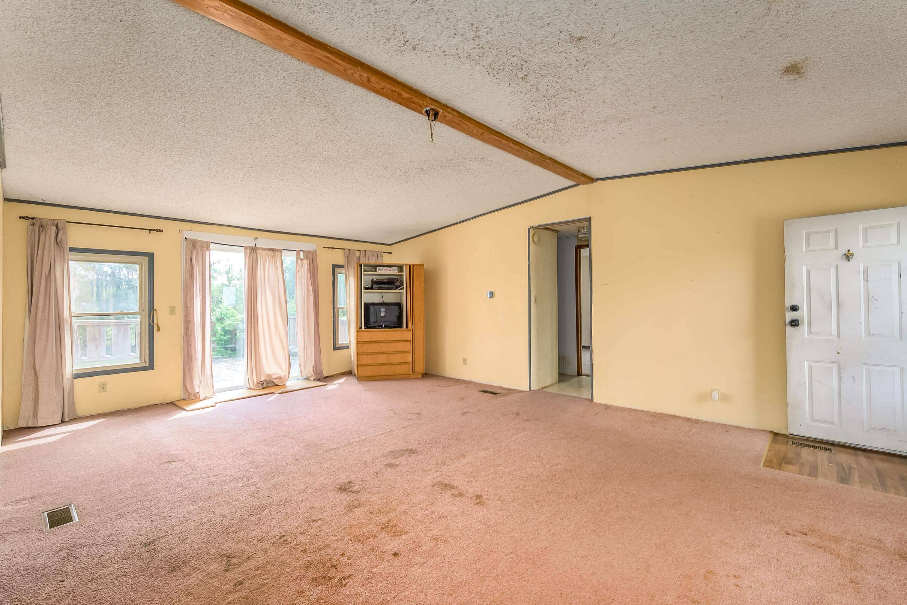 8950 S Meridian Ave, Haysville, KS 67060