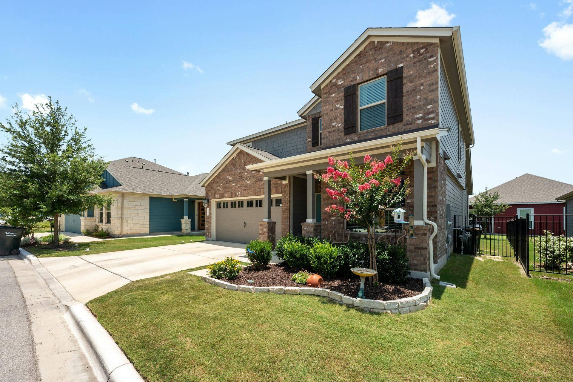 111 Simon, Kyle, TX 78640