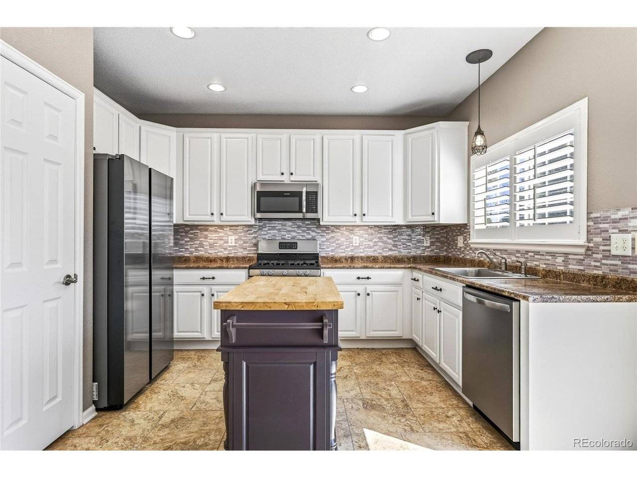 64 Ellendale, Castle Rock, CO 80104