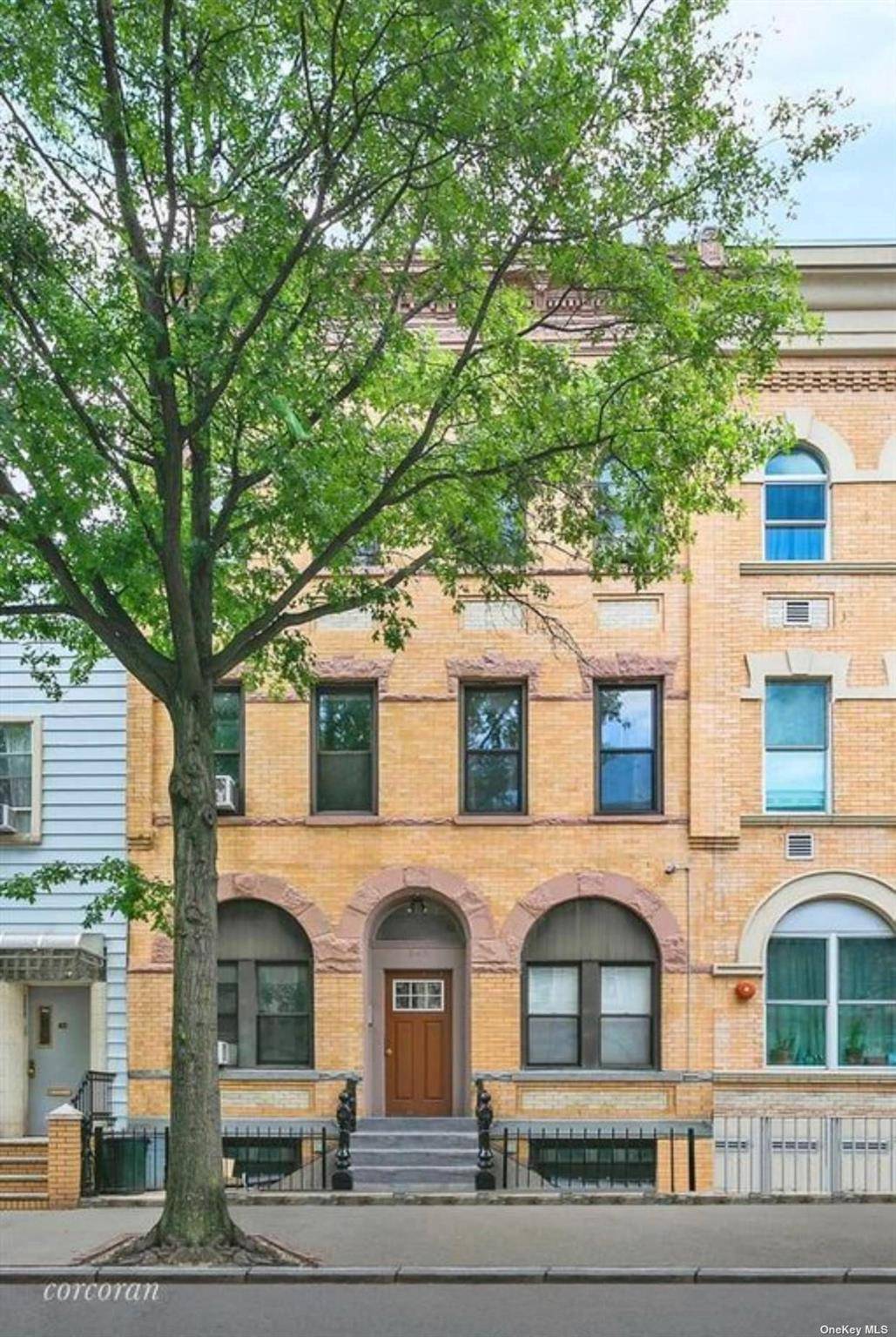 242 Kingsland AVE, Brooklyn, NY 11222