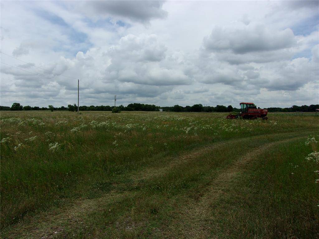 9000 NS 3510 RD, Prague, OK 74864