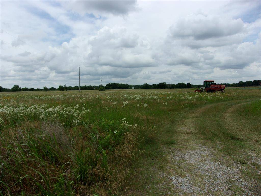 9000 NS 3510 RD, Prague, OK 74864