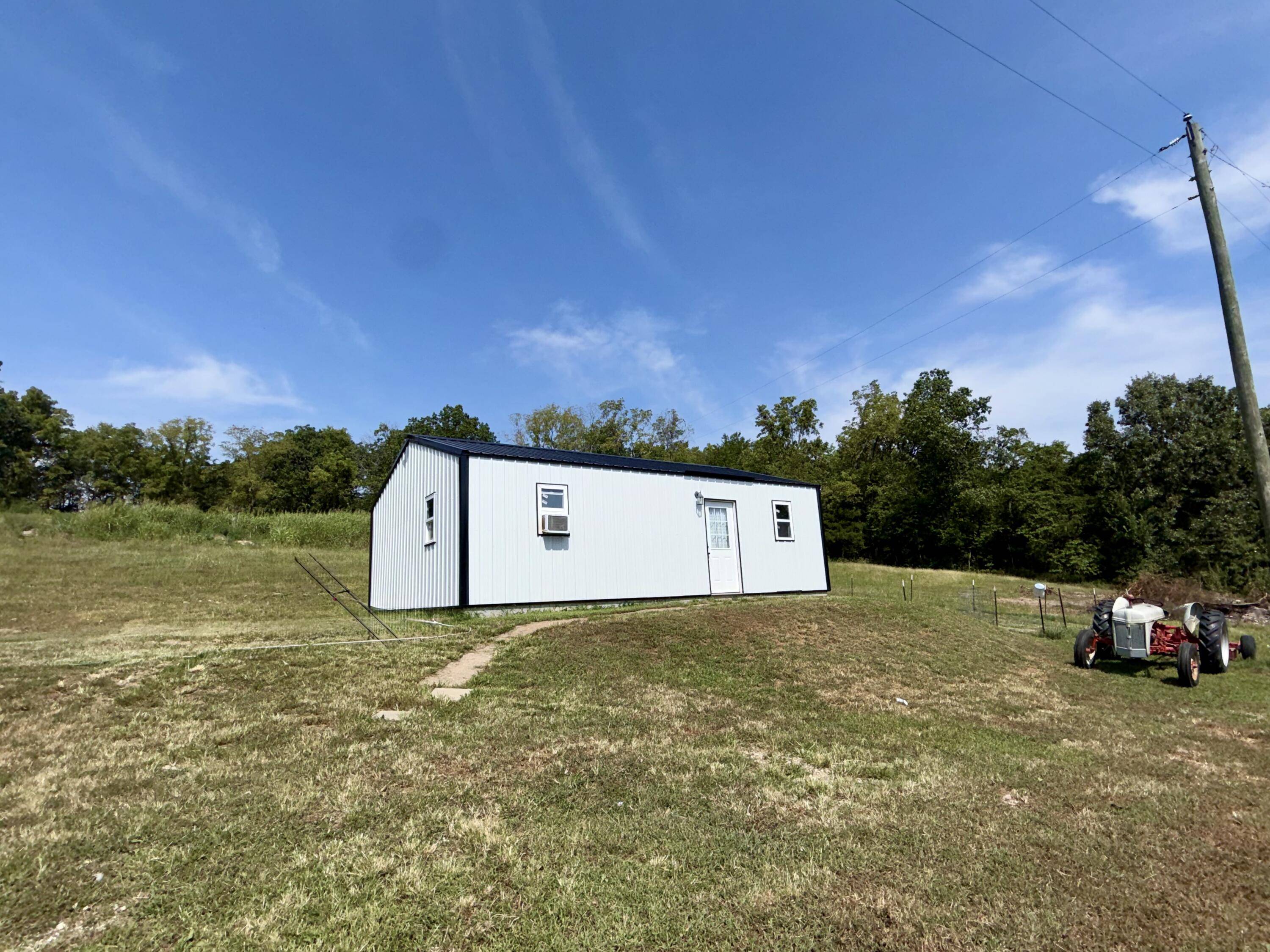 3494 Spence School RD, Mansfield, MO 65704