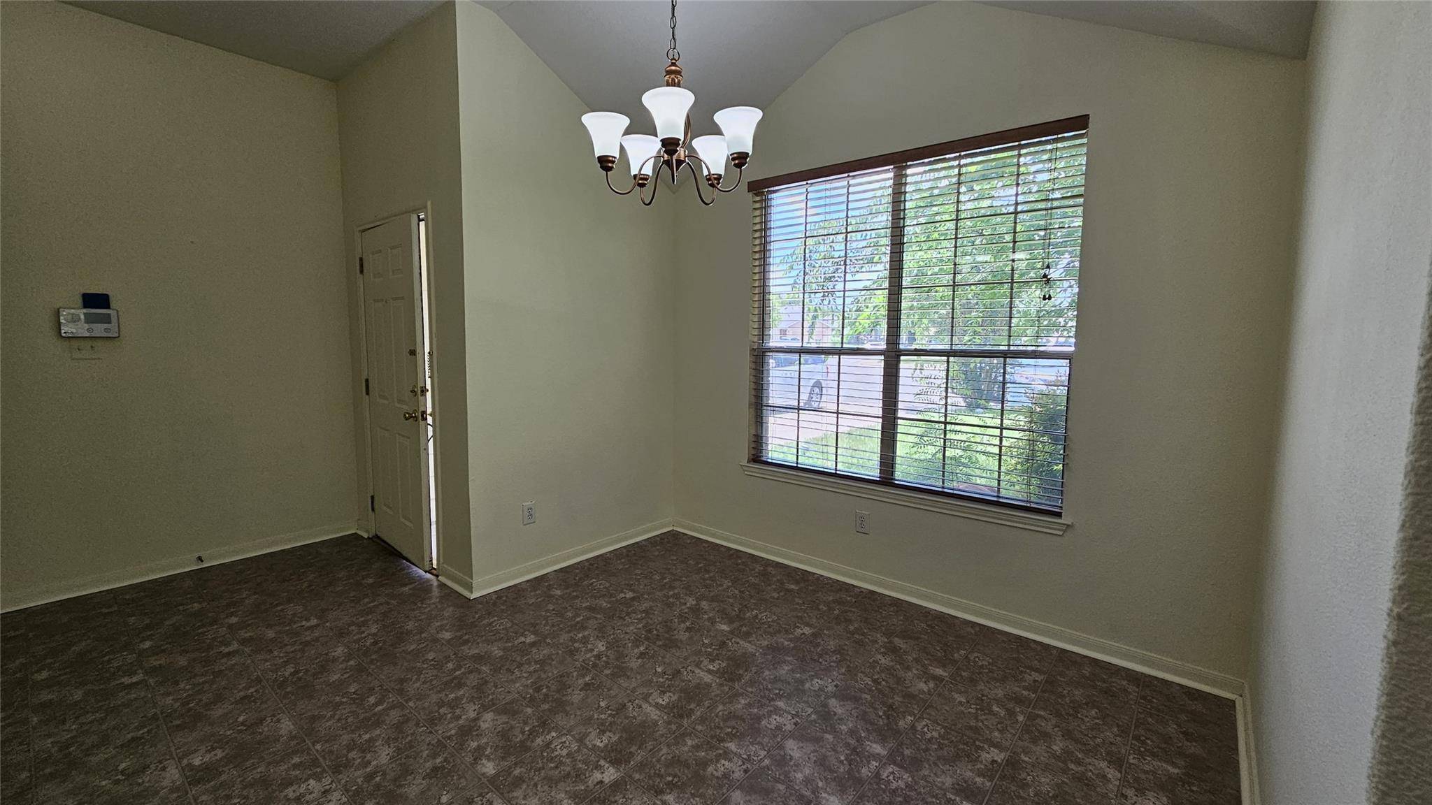 107 HELEN CV, Hutto, TX 78634