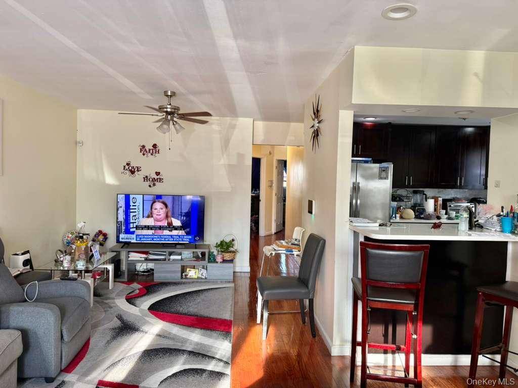 14983 254th ST, Rosedale, NY 11422