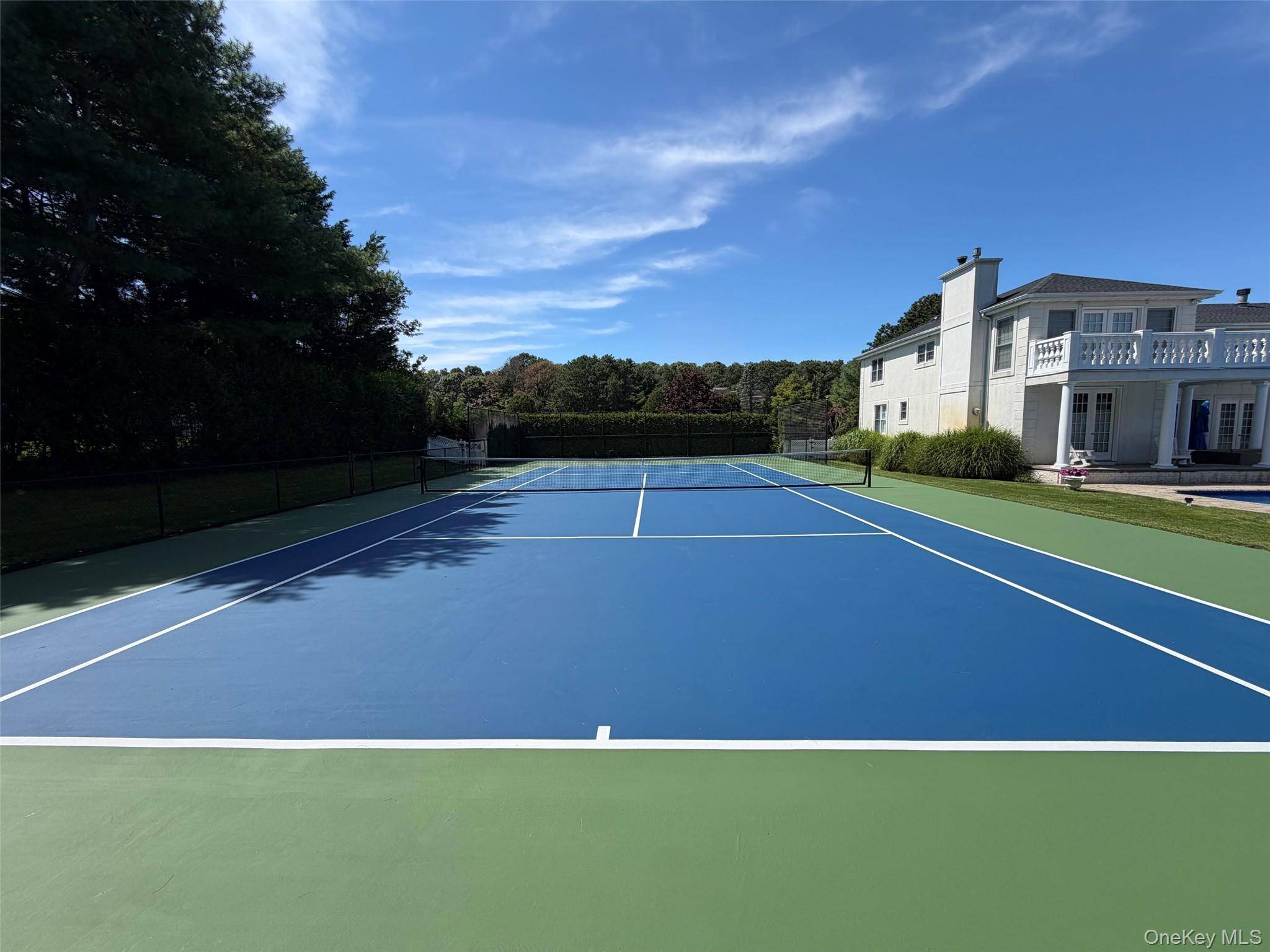 3 Polo Grounds LN, East Quogue, NY 11942