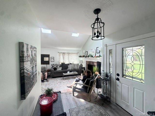 14 Potomac CT #14, Coram, NY 11727