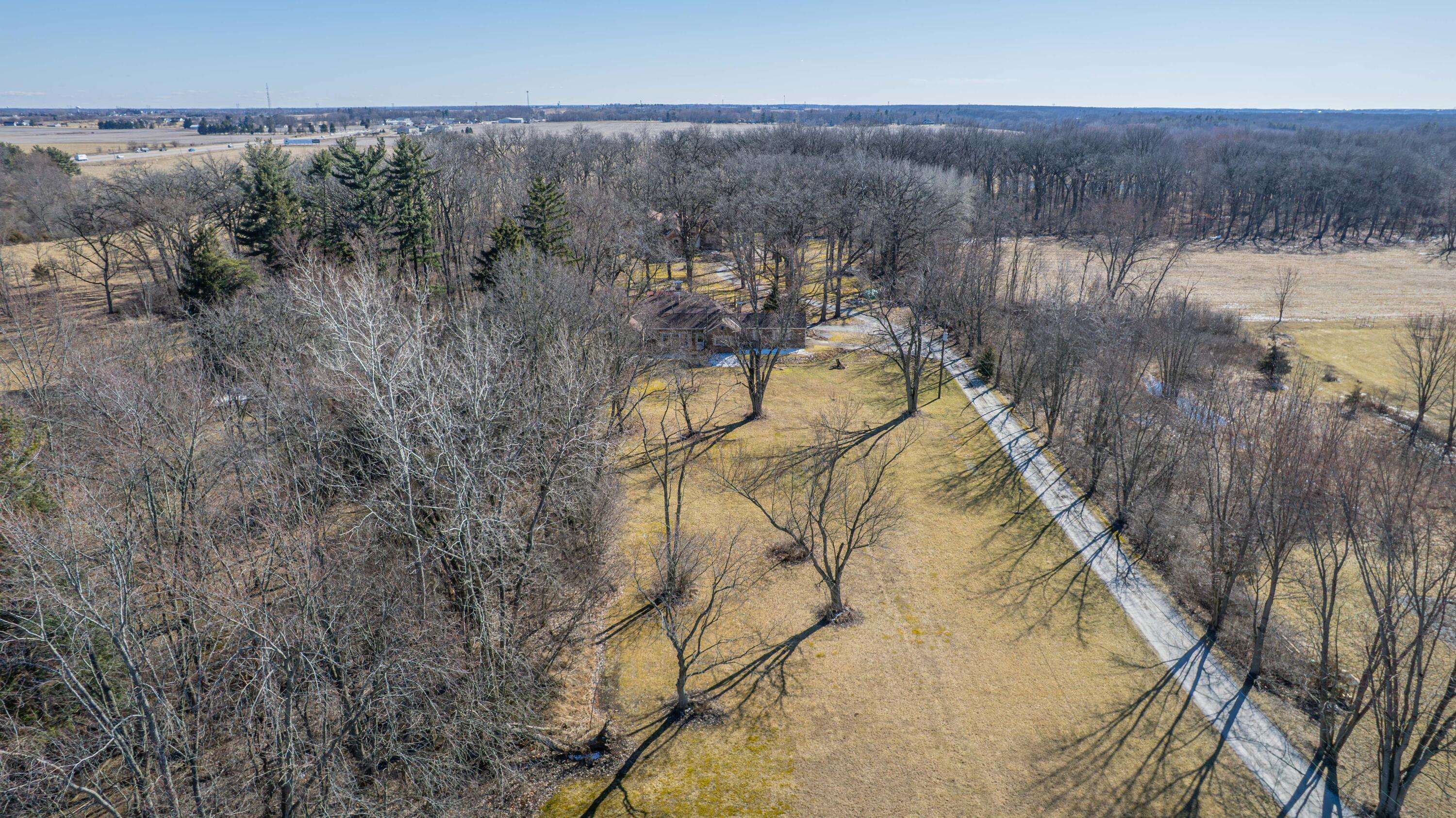 11525 W 143rd Avenue, Cedar Lake, IN 46303