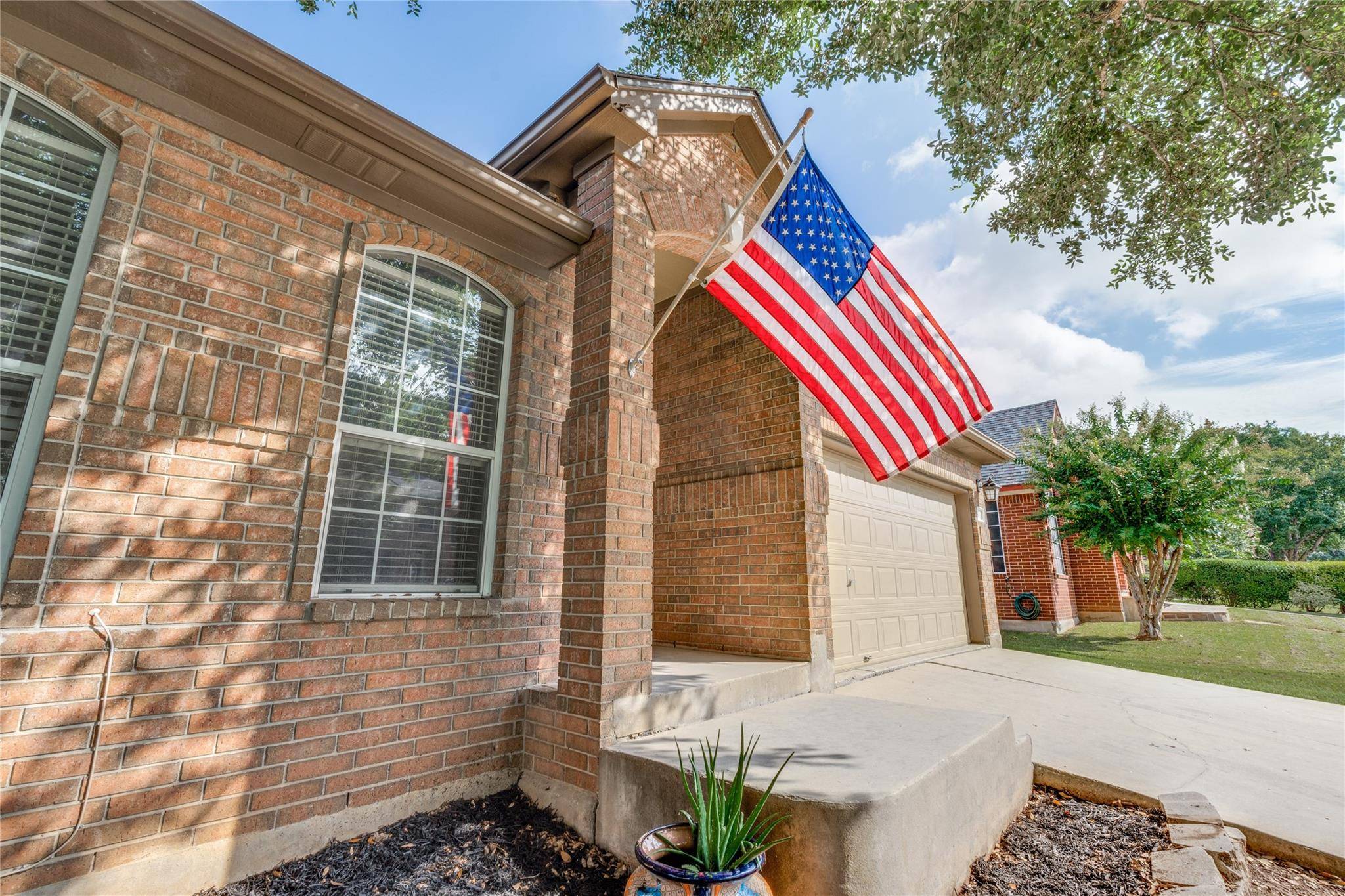 1083 Running River, New Braunfels, TX 78130