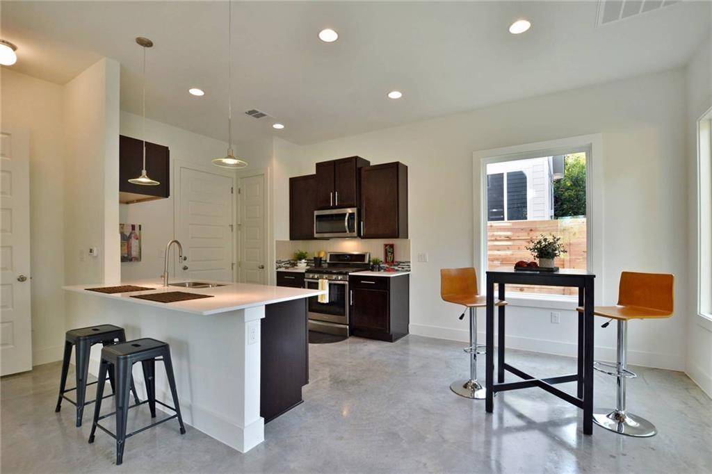 1406 Ulit Ave #A, Austin, TX 78702