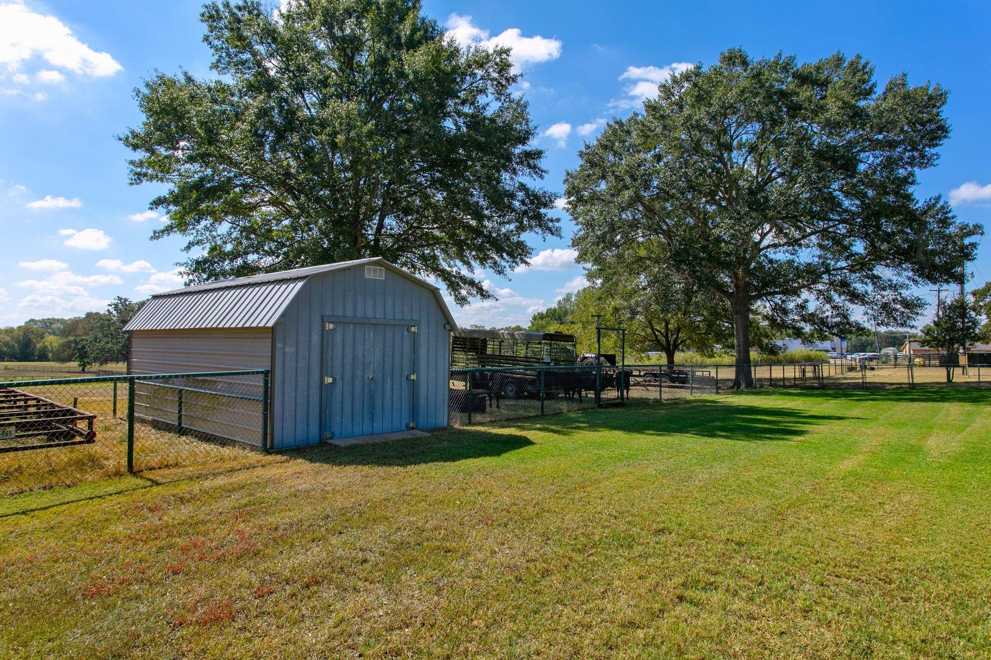 974 State Highway 21 E HWY, Caldwell, TX 77836