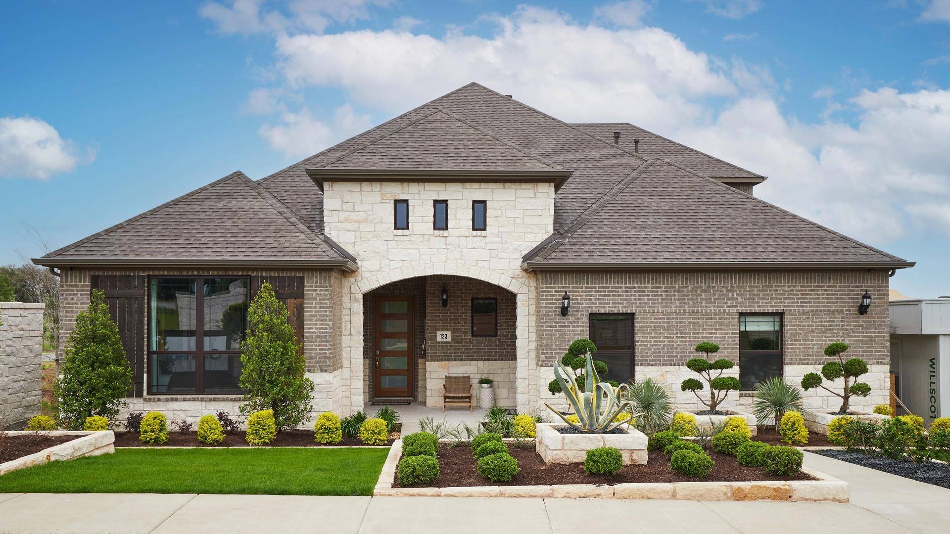123 Constitution WAY, Kyle, TX 78640