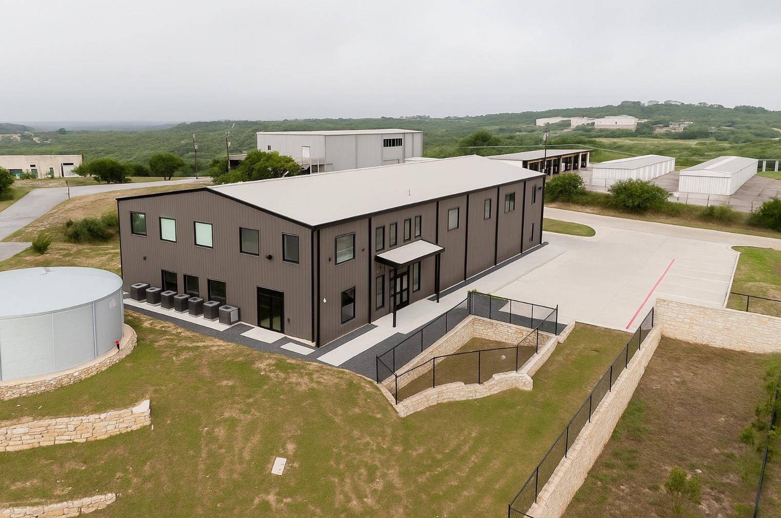 195 American WAY, Dripping Springs, TX 78620