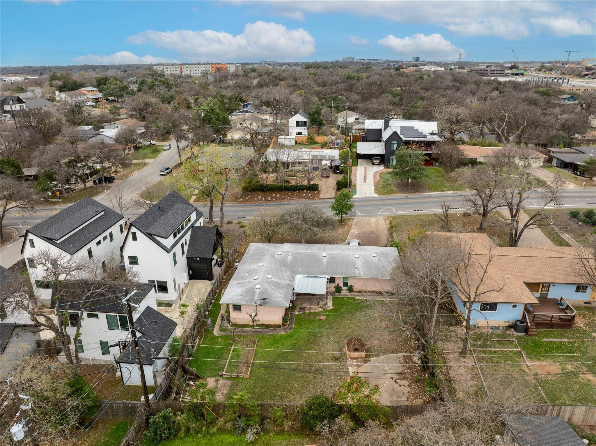 1710 Woodland Ave, Austin, TX 78741