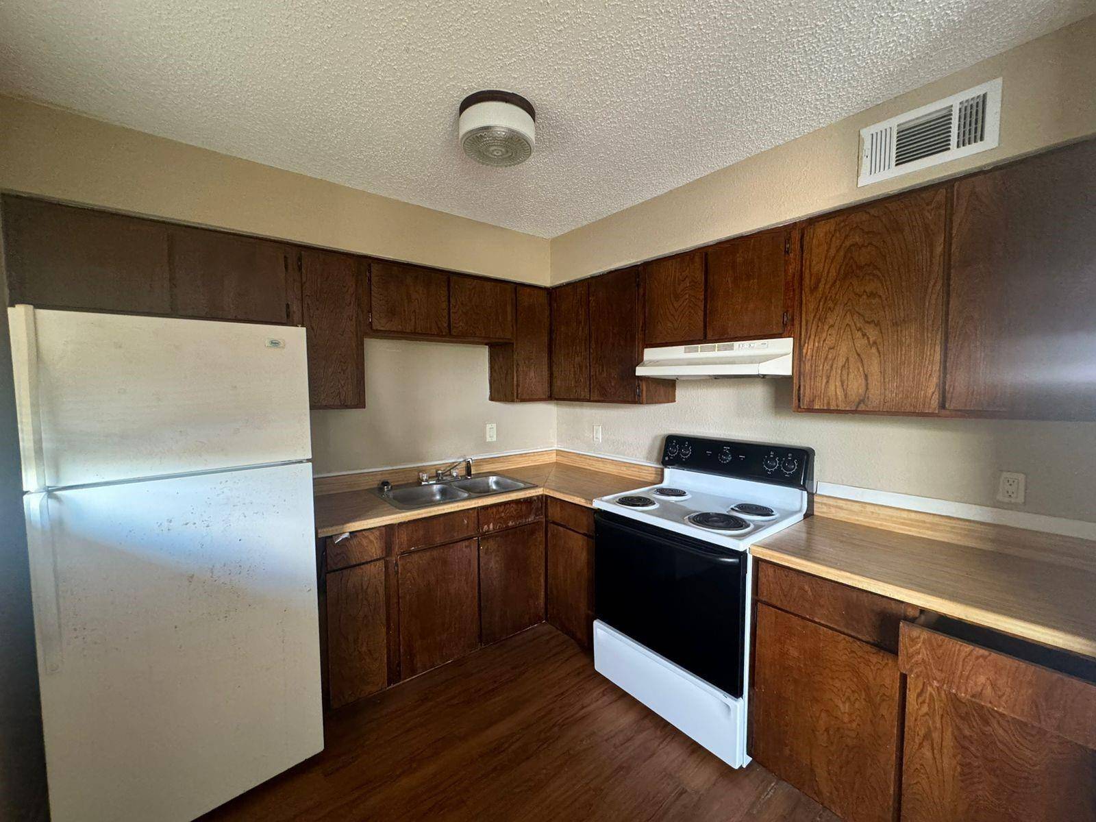 3102 Atkinson Ave, Killeen, TX 76543