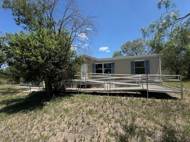 125 Country Road 3829, San Antonio, TX 78253