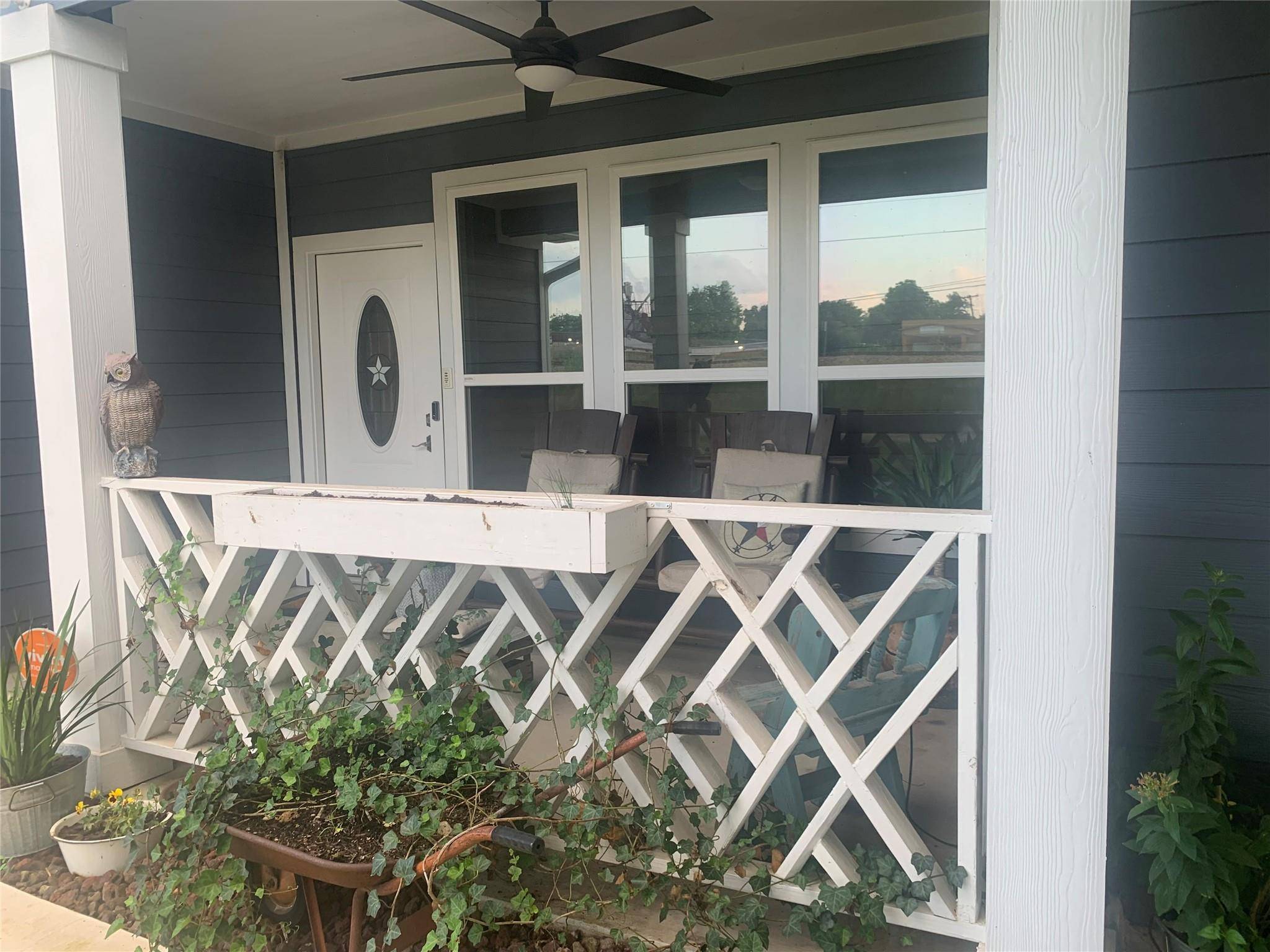 307 W Front ST SW, Thorndale, TX 76577