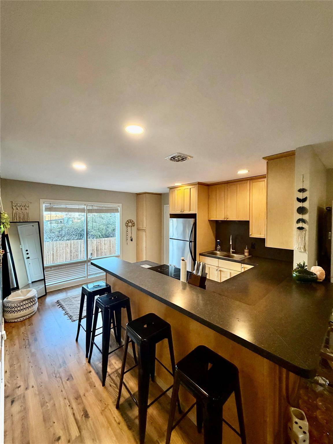 5332 Balcones DR #H, Austin, TX 78731