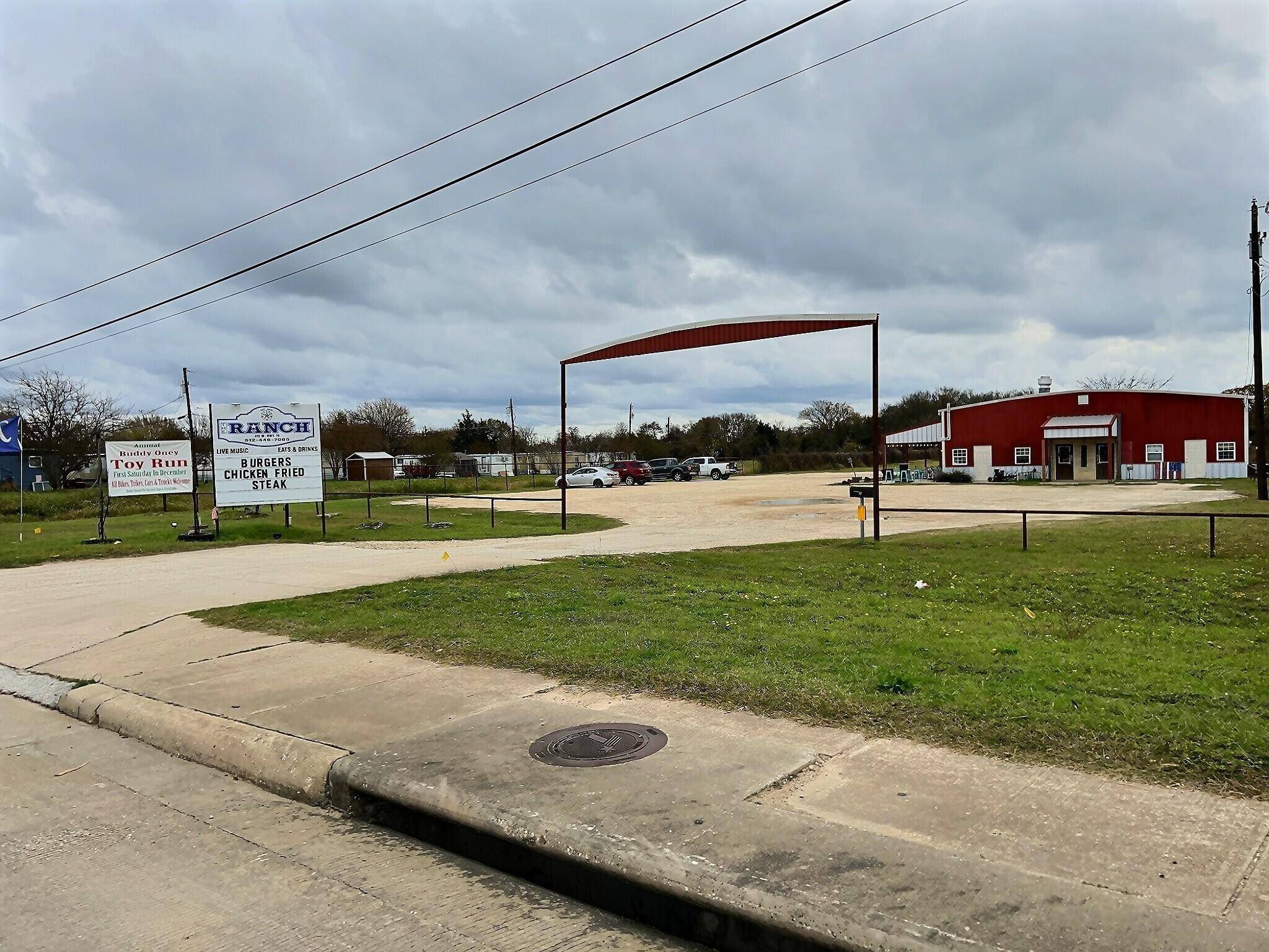 415 W S. US Highway 79 HWY, Rockdale, TX 76567
