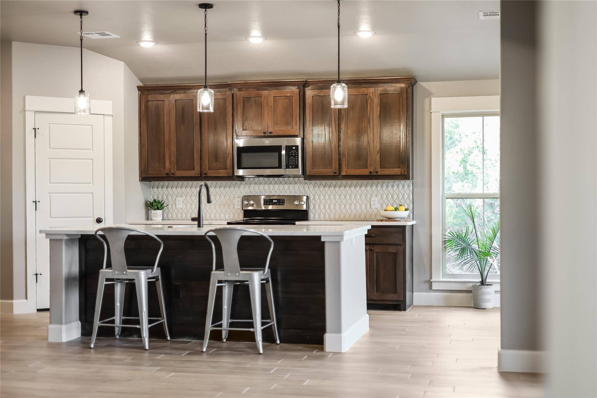 2602 Truman DR, Lago Vista, TX 78645