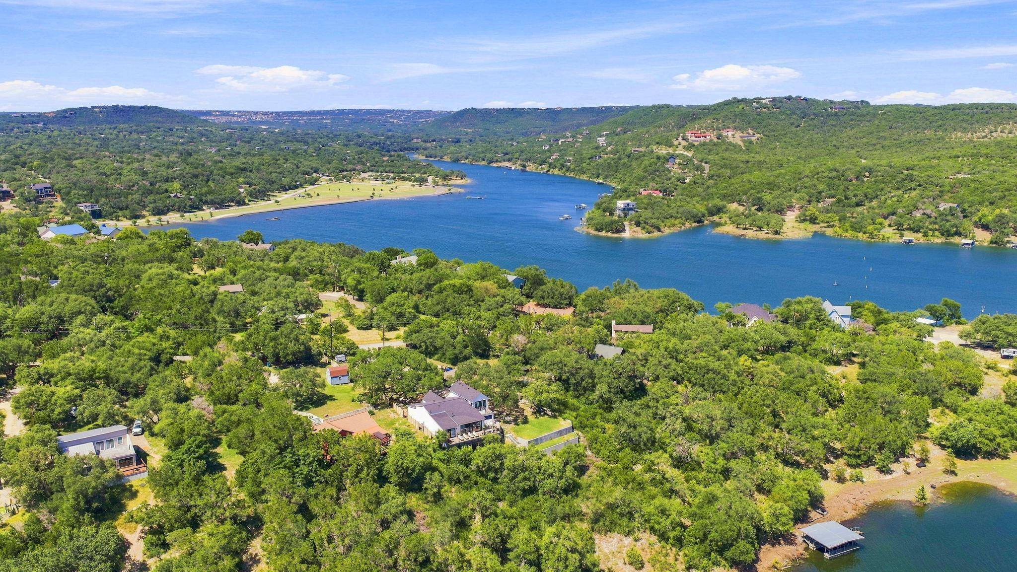 17307 E Reed Parks RD, Jonestown, TX 78645