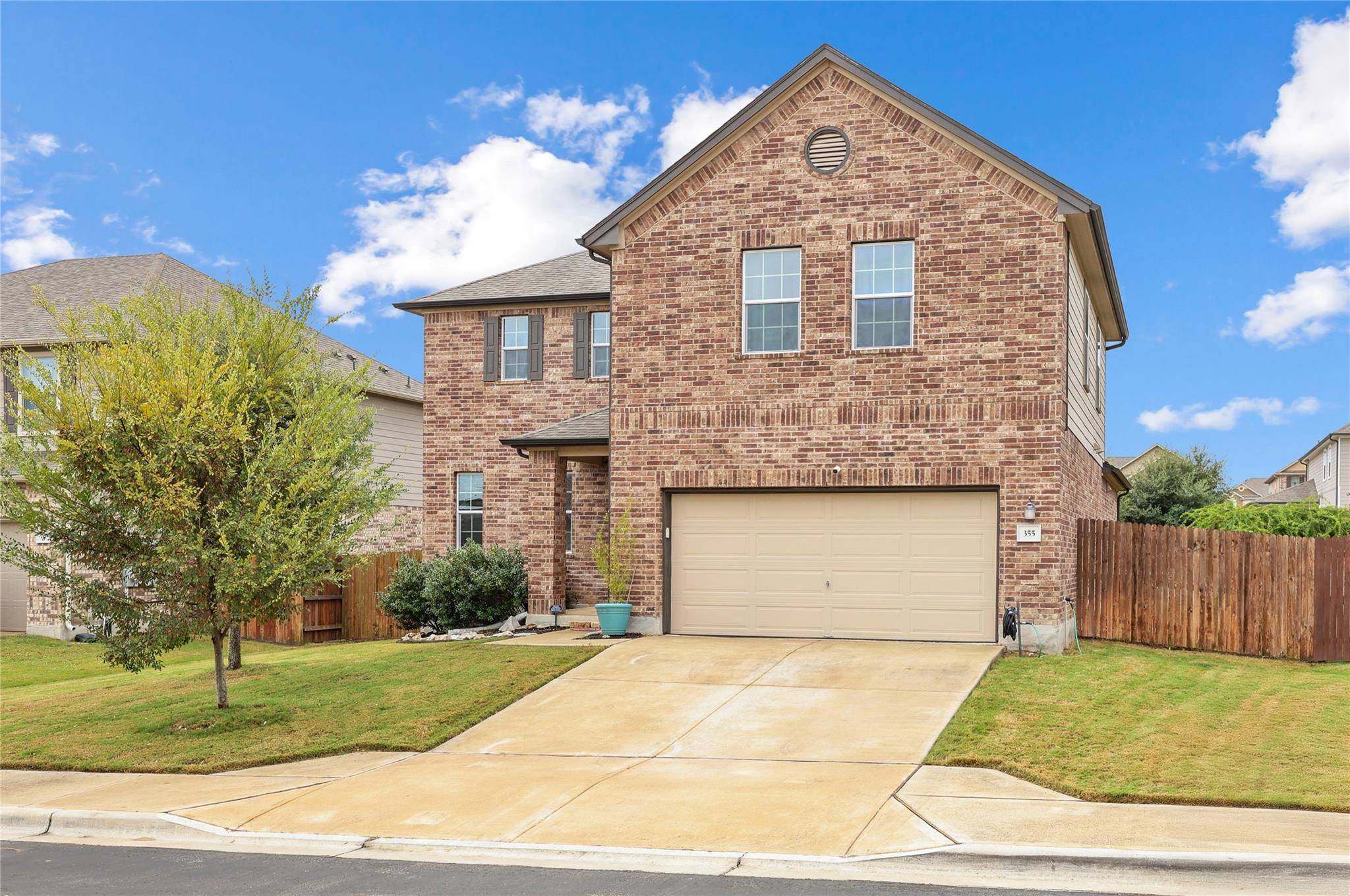 355 Planters LN, Georgetown, TX 78626