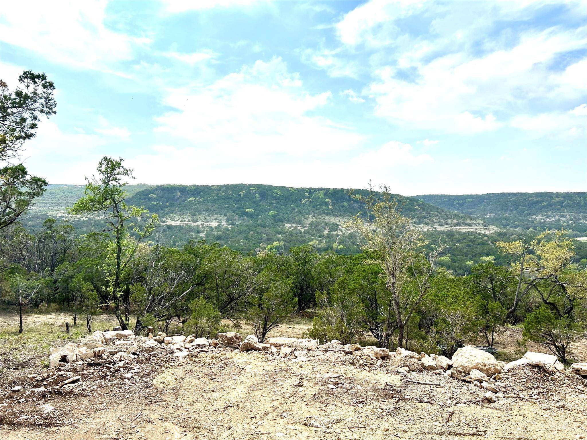 10651 Ranch Road 12 UN #D, Wimberley, TX 78676