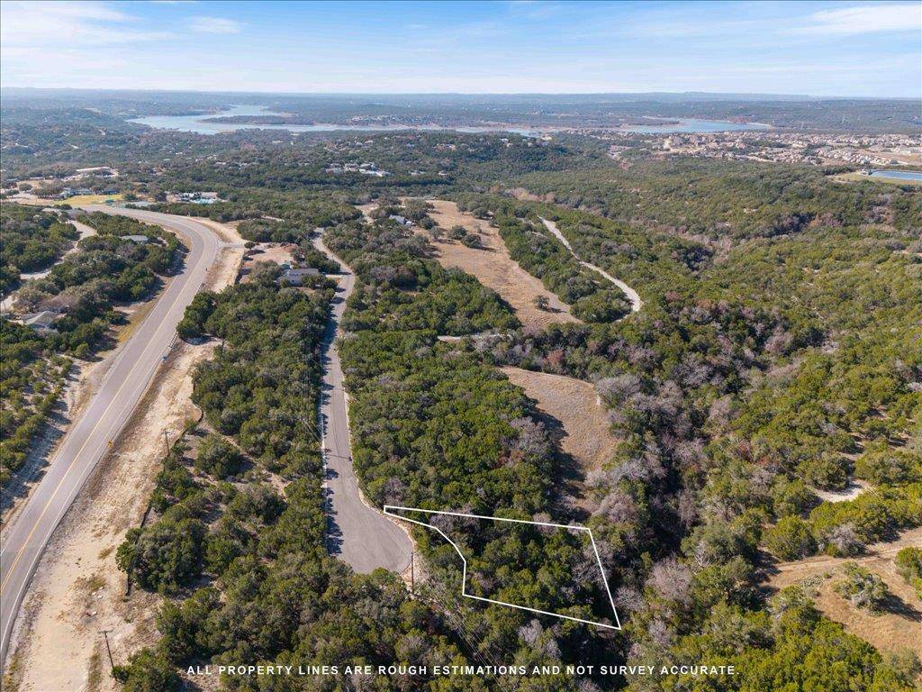 8310 Chestnut CV, Lago Vista, TX 78645