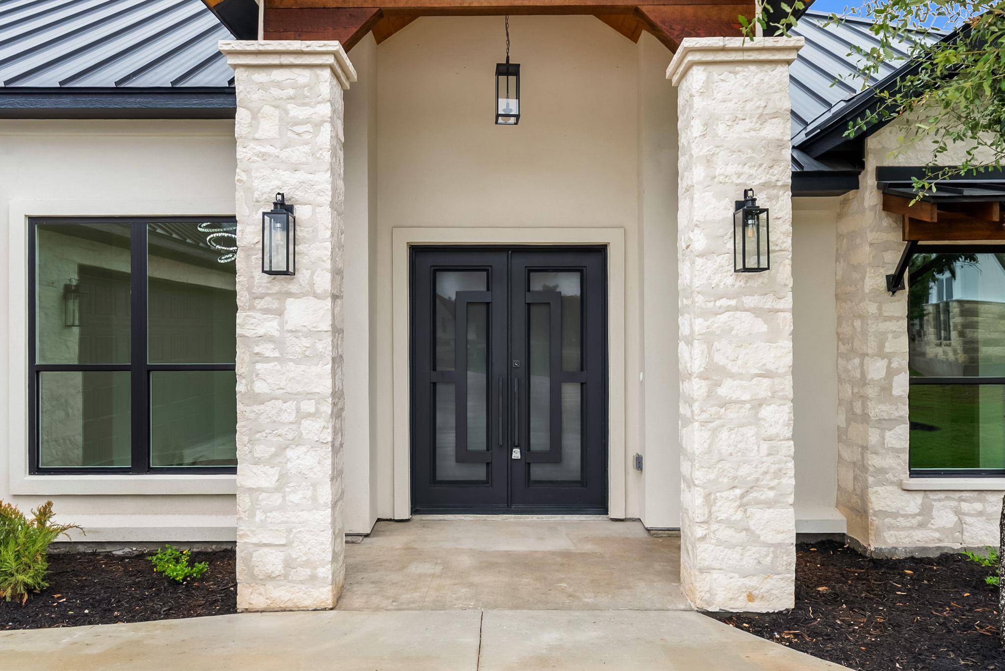 517 Vale Pond SPUR, Georgetown, TX 78633