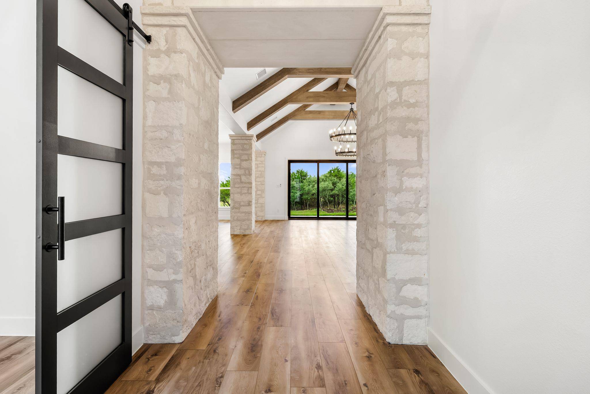 517 Vale Pond SPUR, Georgetown, TX 78633