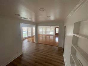 2415 W 10th ST, Austin, TX 78703