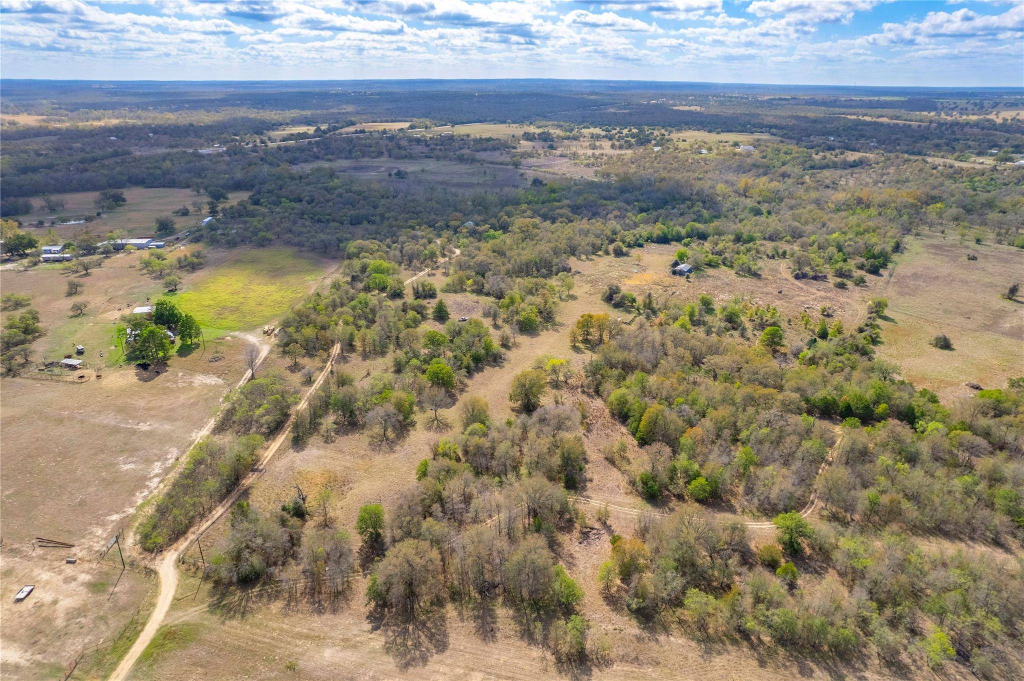 000 Armadillo LN, Bastrop, TX 78602