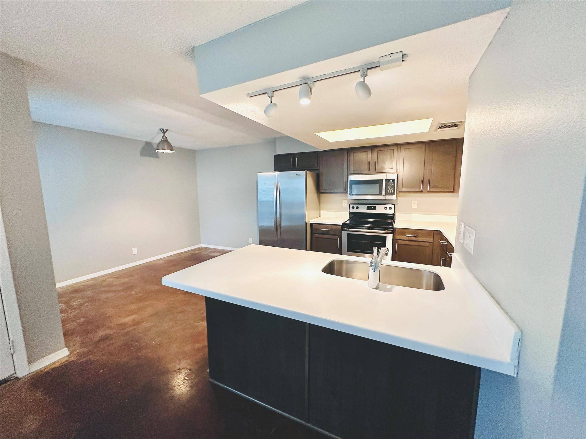 3424 Willowrun DR #3, Austin, TX 78704