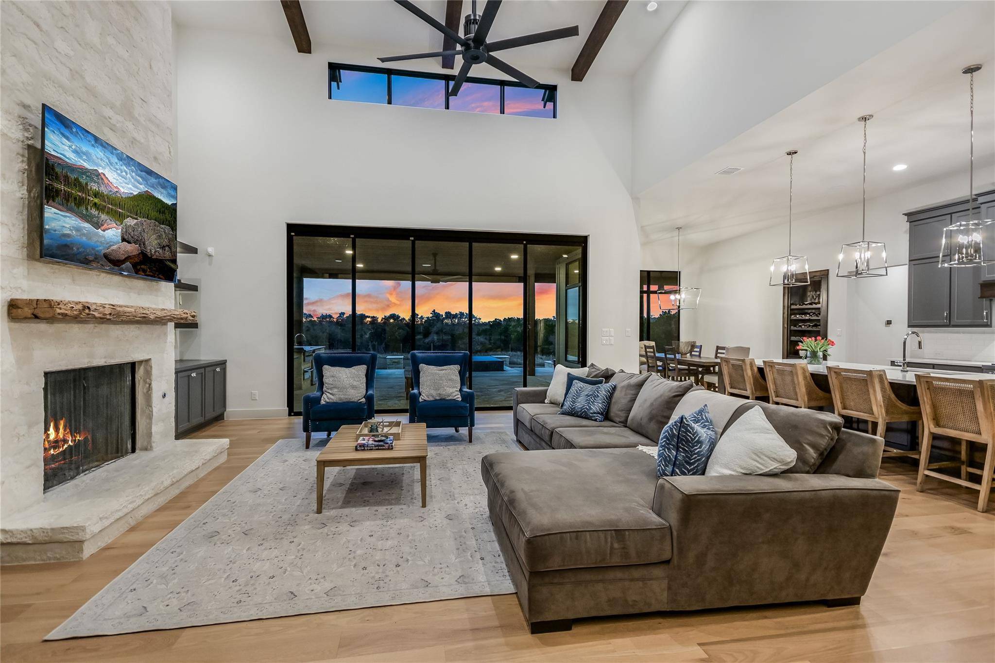 207 GWENDOLYNS TRL, Wimberley, TX 78676