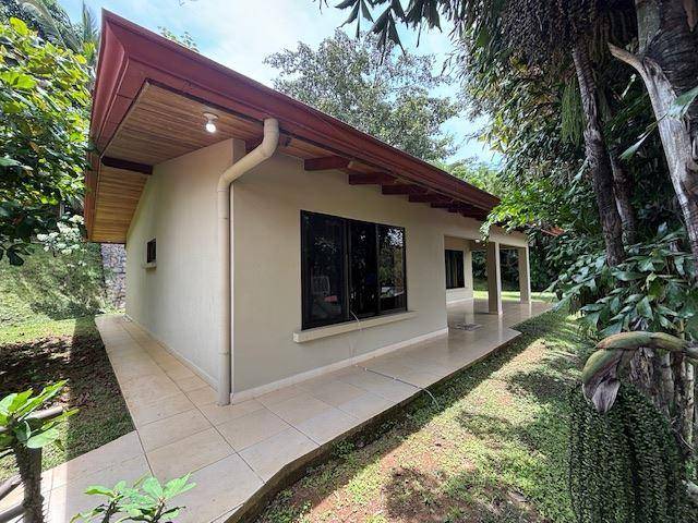 0 Atenas, Alajuela, Costa Rica, Out Of State, 20501