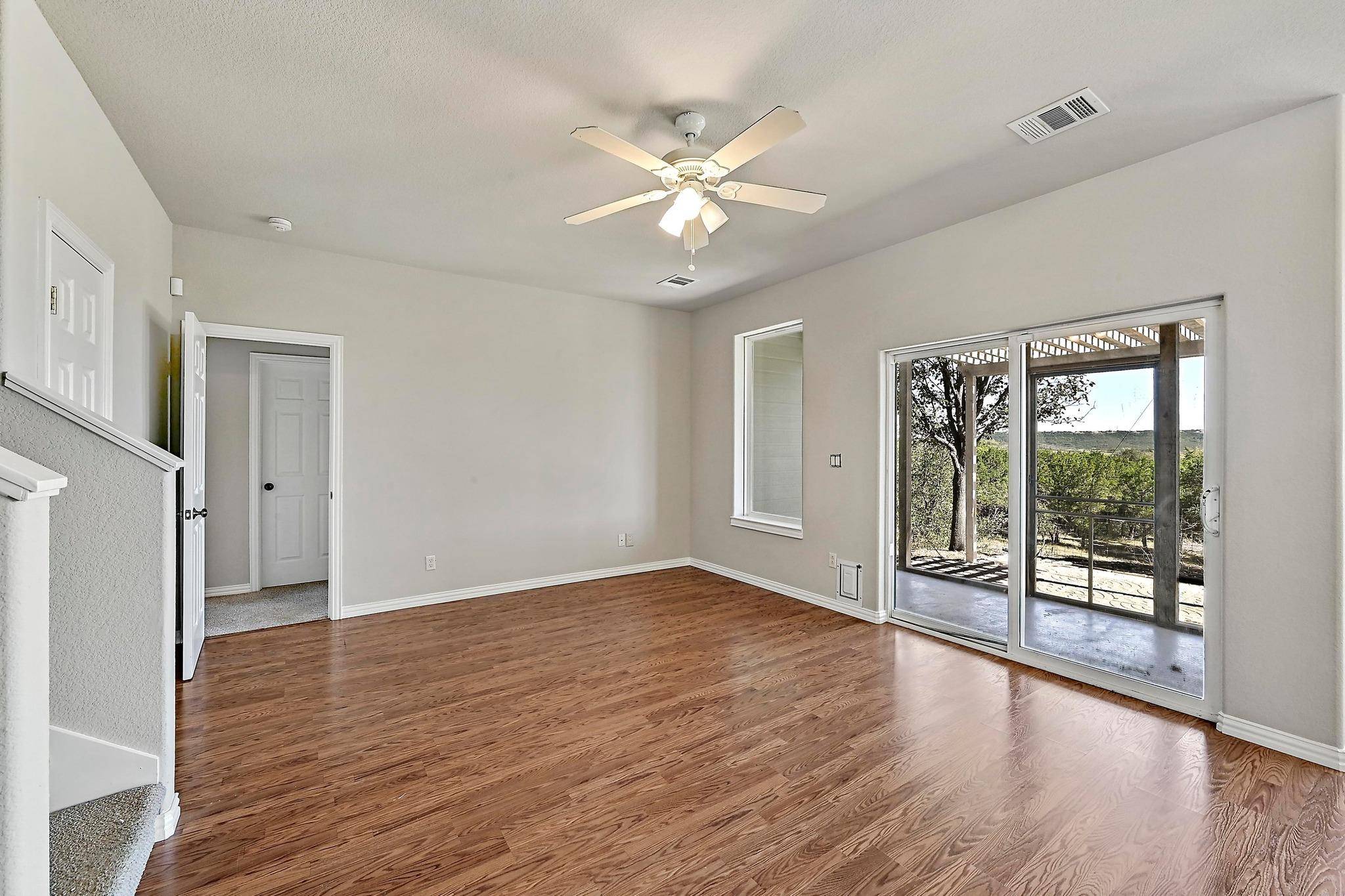 10613 Turkey Bend DR, Jonestown, TX 78645
