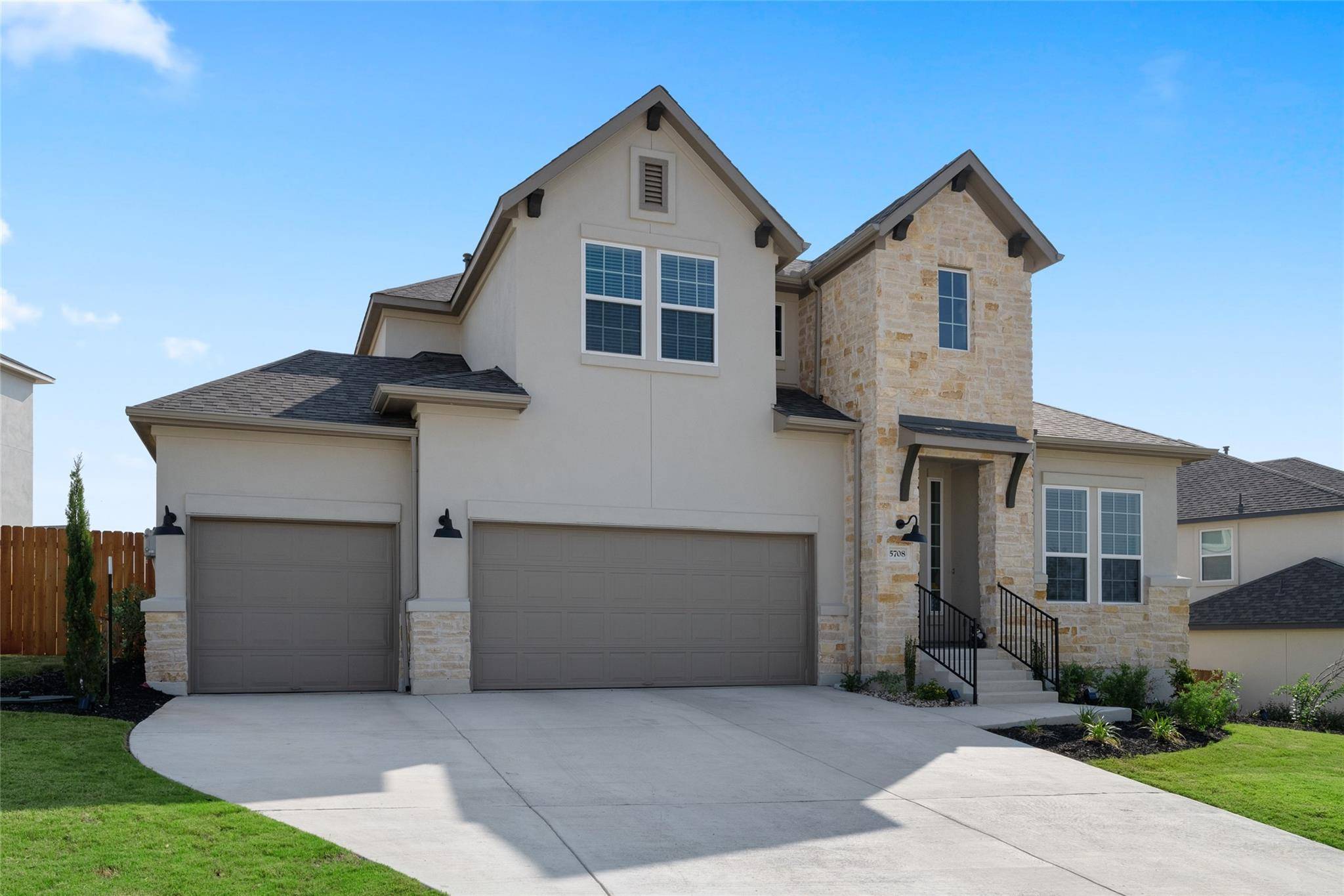 5708 Navajo Draw LN, Austin, TX 78738