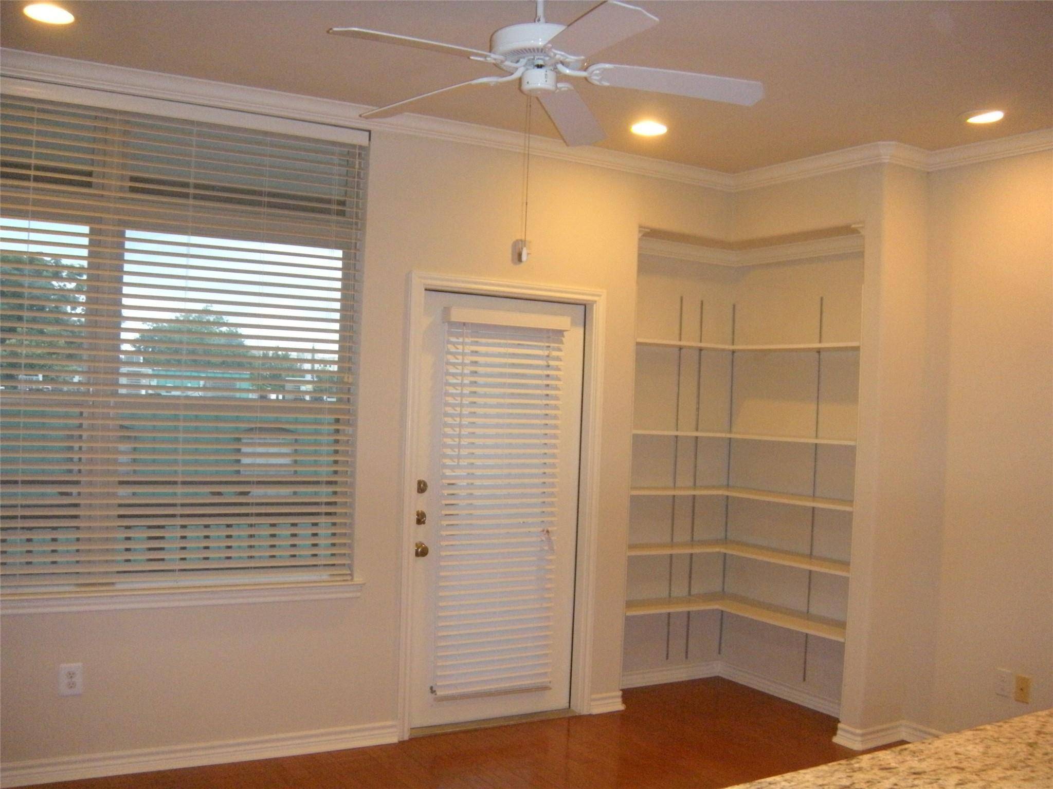 305 E 31st ST #4, Austin, TX 78705