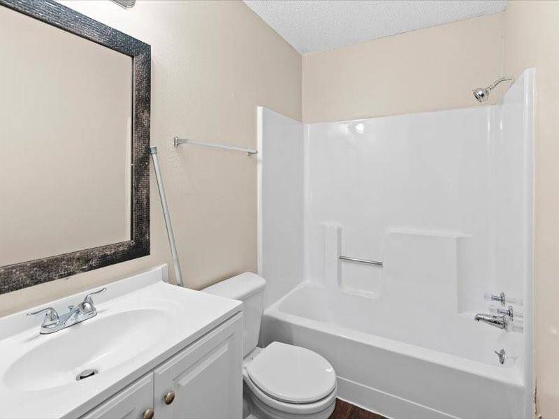 8412 Garcreek CIR #B, Austin, TX 78724