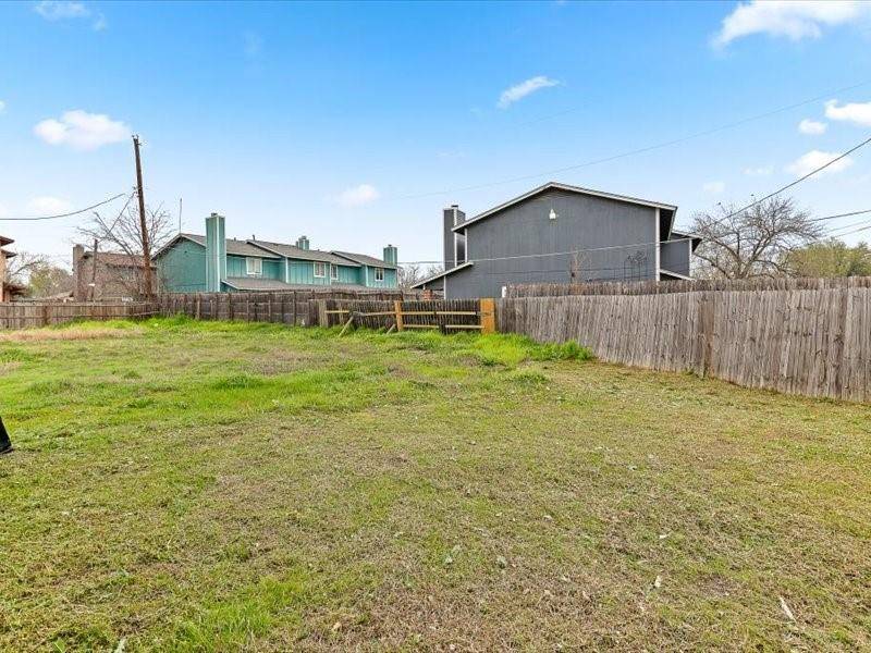 8412 Garcreek CIR #B, Austin, TX 78724