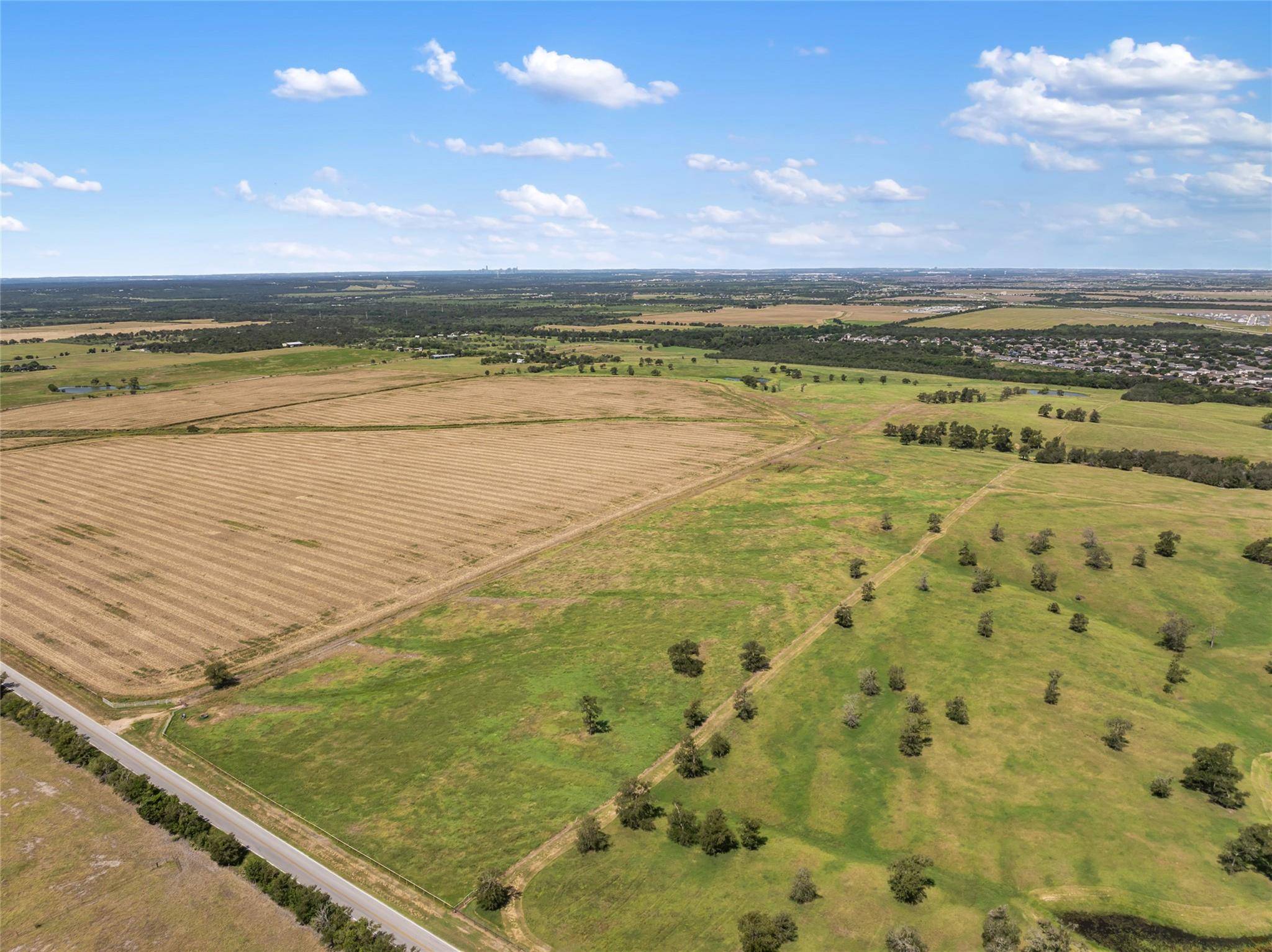 12500 County Line RD, Elgin, TX 78621