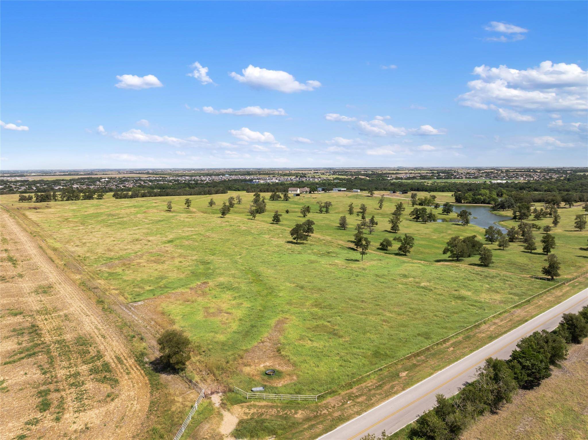 12500 County Line RD, Elgin, TX 78621