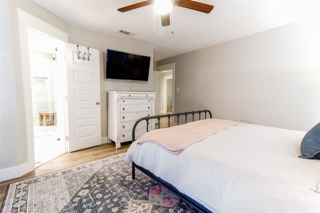 405 Deerfoot CIR, Round Rock, TX 78664