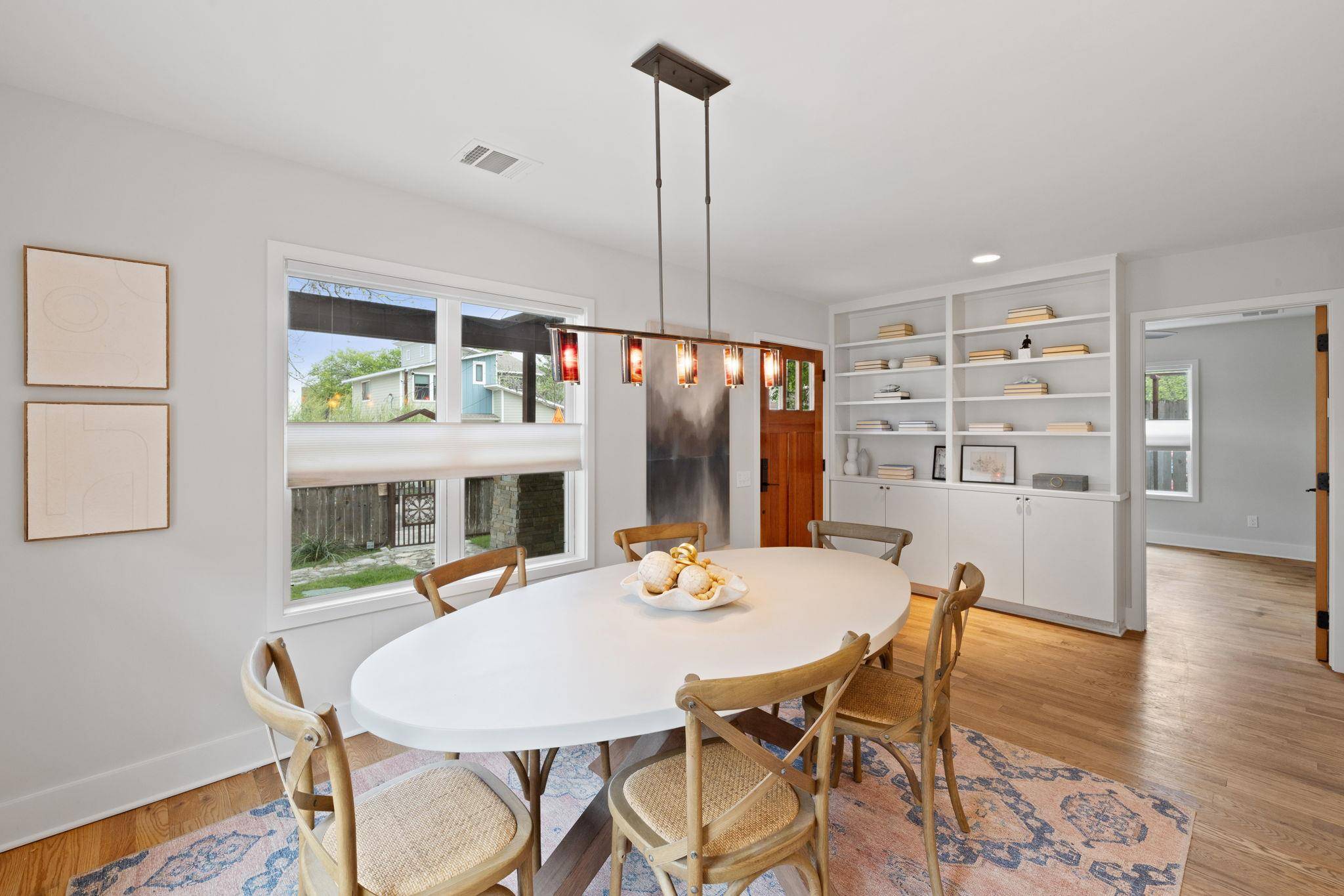 2300 S 3rd ST, Austin, TX 78704