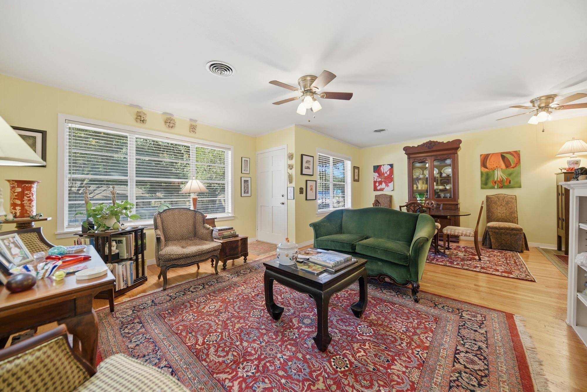 1703 S Day ST, Brenham, TX 77833